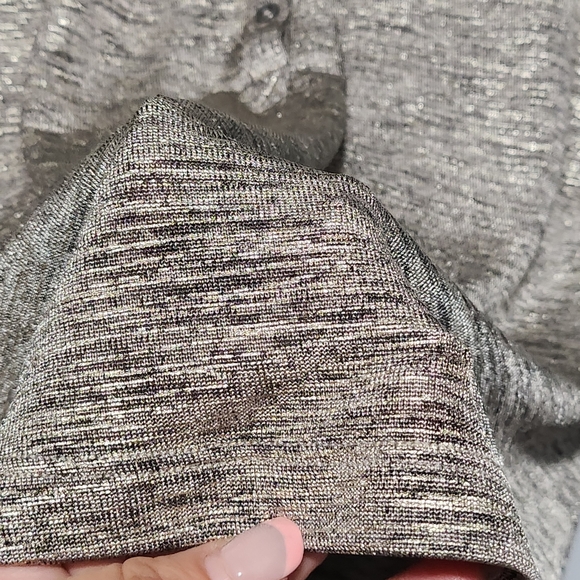 ANTHROPOLOGIE PILCRO Andie Shine Henley Top Size Large Metallic Long Sleeve - Picture 6 of 11